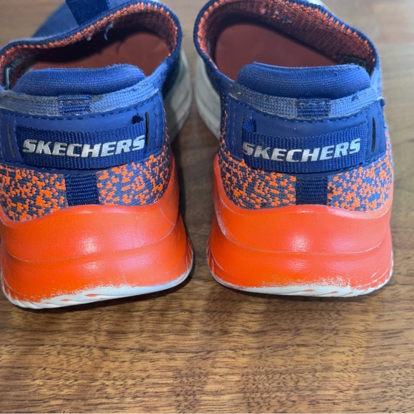 Skechers Kids Blue Slip-On Sneakers. Size 1. - Picture 8 of 15
